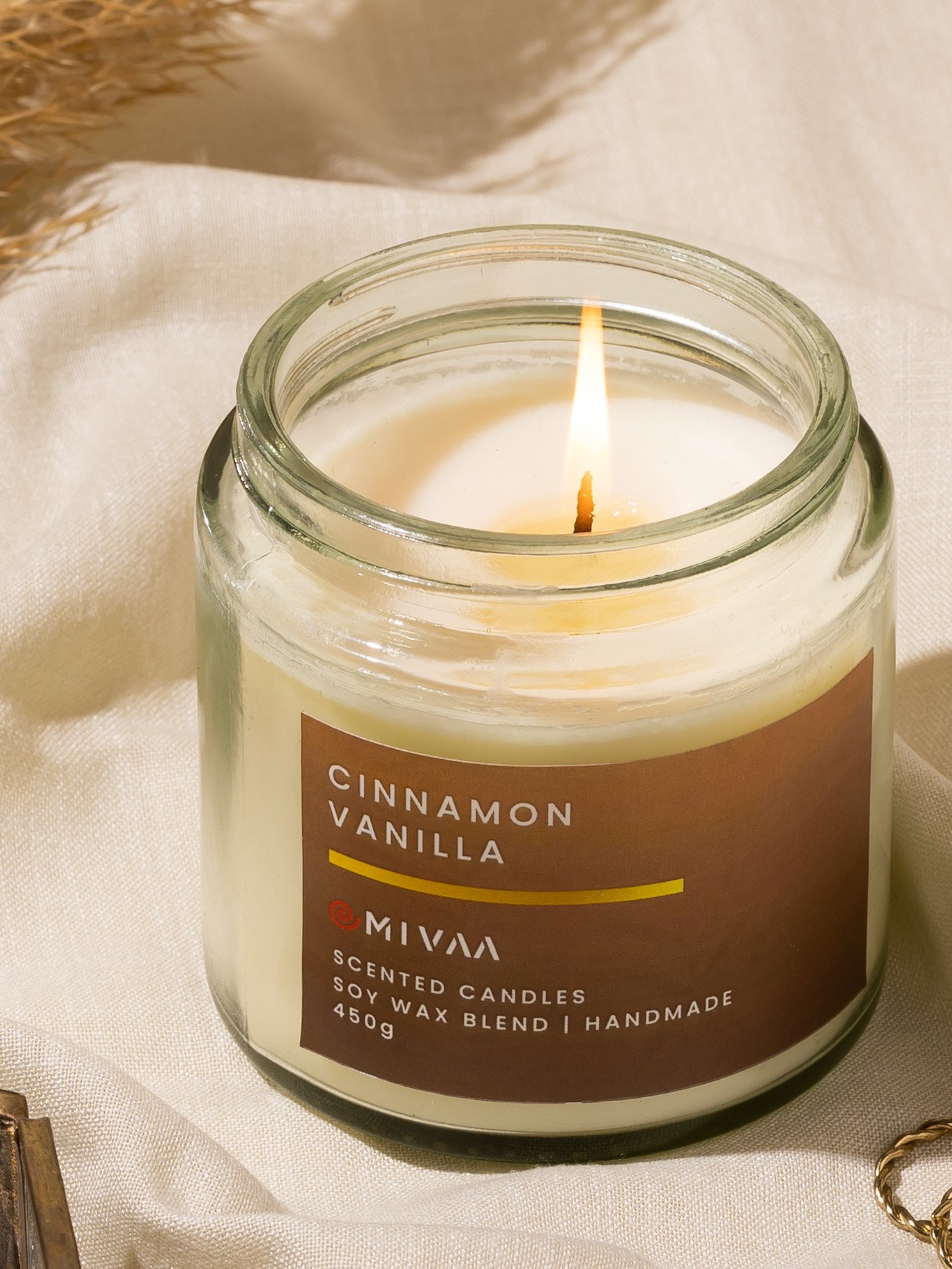 Mivaa Luxury Scented Candle - Cinnamon Vanilla
